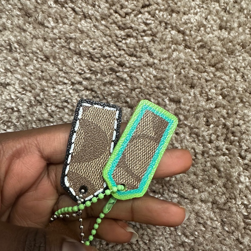 Coach hang tags